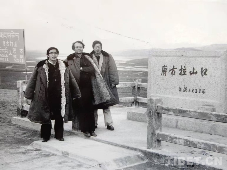 】《天路·慕生忠》：“敬慕”“写慕”到“书k8凯发国际登录【“两路”共铸 心向北京(图4)